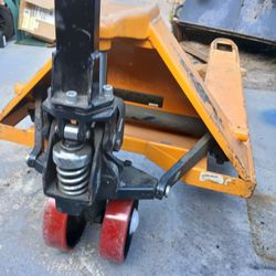 Global 5500 Lbs. Pallet Jack 