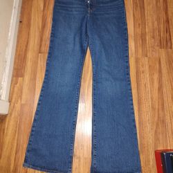 Pantalon Estilo Bota  Levis 28x33