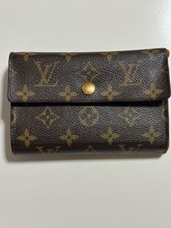Louis Vuitton monogram snap wallet