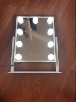 White Hollywood Vanity Mirror with 9 LED Bulbs