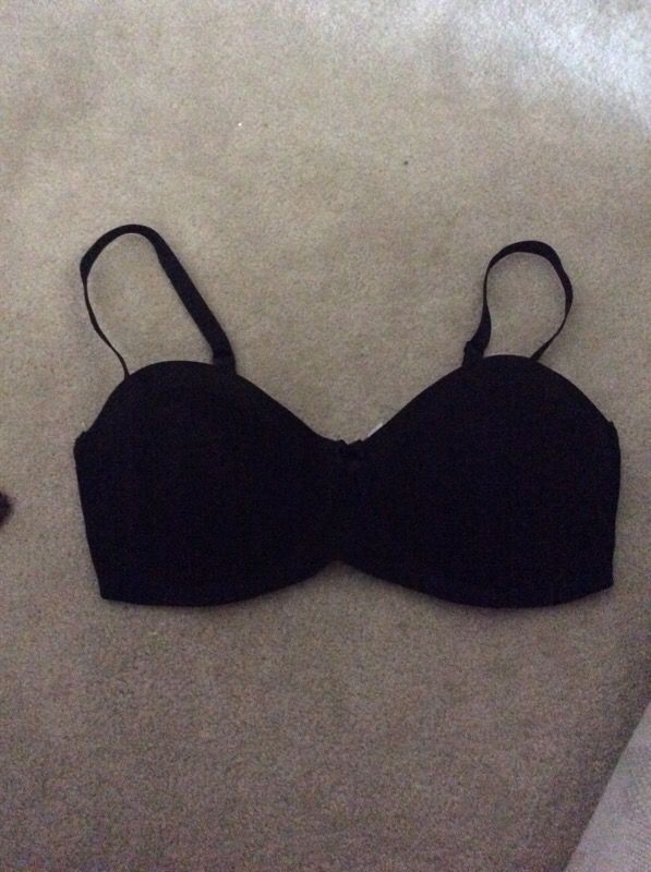 Black bra size 40 DD new for Sale in Carol Stream, IL - OfferUp