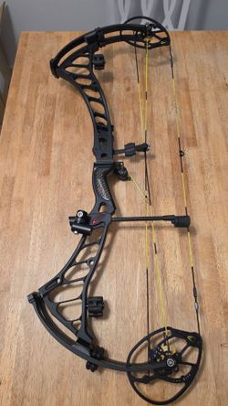Bowtech Prodigy Compound Bow + Extras + Archery