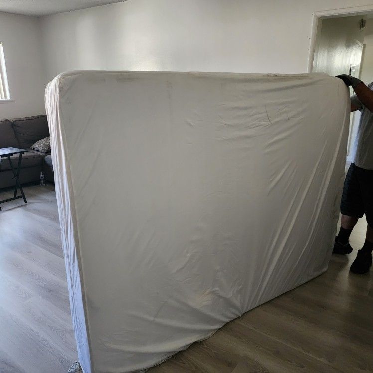 Queen Bed W/ Box Spring & Frame