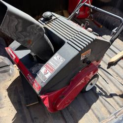 MTD Yard Machine 4.5 hp Snow Blower 2 cycle