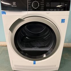 ELECTROLUX “ NEW “ FRONT LOAD  ELECTRIC VENTLESS  DRYER 