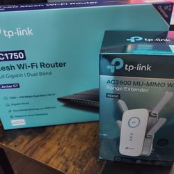 TP- Link Router And Range Extender 