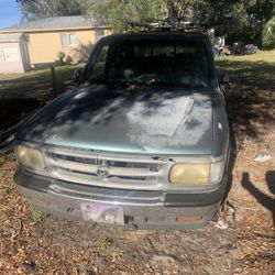 1999 Mazda B-Series Pickup