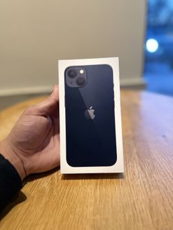 iPhone 13 128