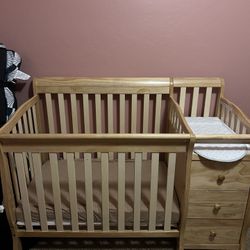 Mini Crib With Changing Table