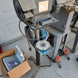 Craftsman Grinder on Mobile Base