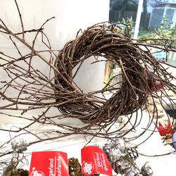 Natural Twig Wreaths, Small Pine Cone Garlands and Cinnamin Sticks for Crafting 