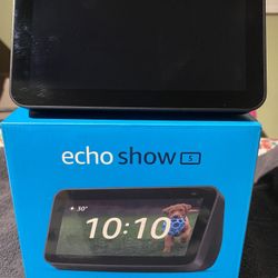 Amazon Echo Show 5 