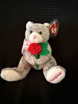 Ty Beanie Baby Grandma Bear with Rose – Retired – Embroidered Foot – Tag Protector