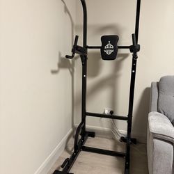 Pull up bar