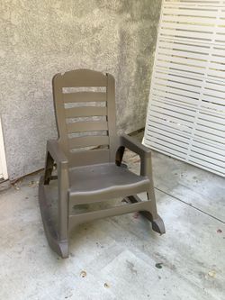 Adult rocking chair