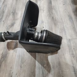 Tundra Air Intake 5.7