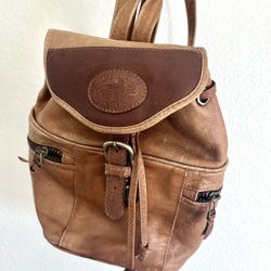 Leather mini backpack - super cute - VGUC - About 8-9” Tall
