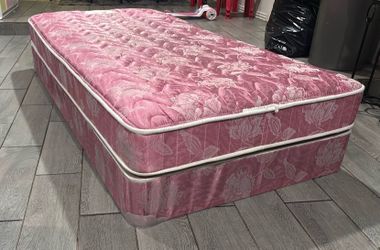 Twin mattress with base!