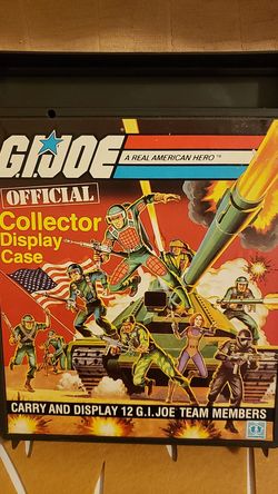 HASBRO'S 1982 OFFICIAL G.I. JOE COLLECTOR DISPLAY CASE
