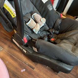 Infant Car Seat 