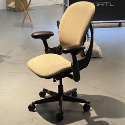 Office Chairs 