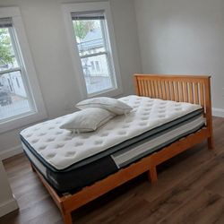 2 Queen Size Beds ( NEED GONE TODAY )