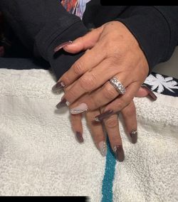 Acrilic nails