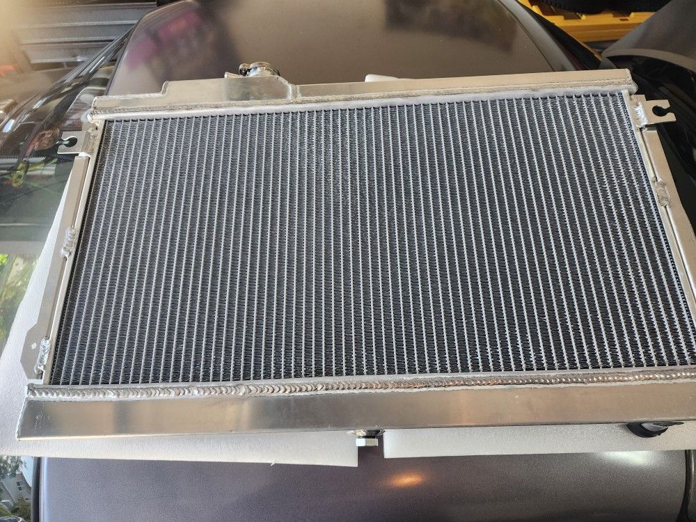 Aluminum Radiator Miata