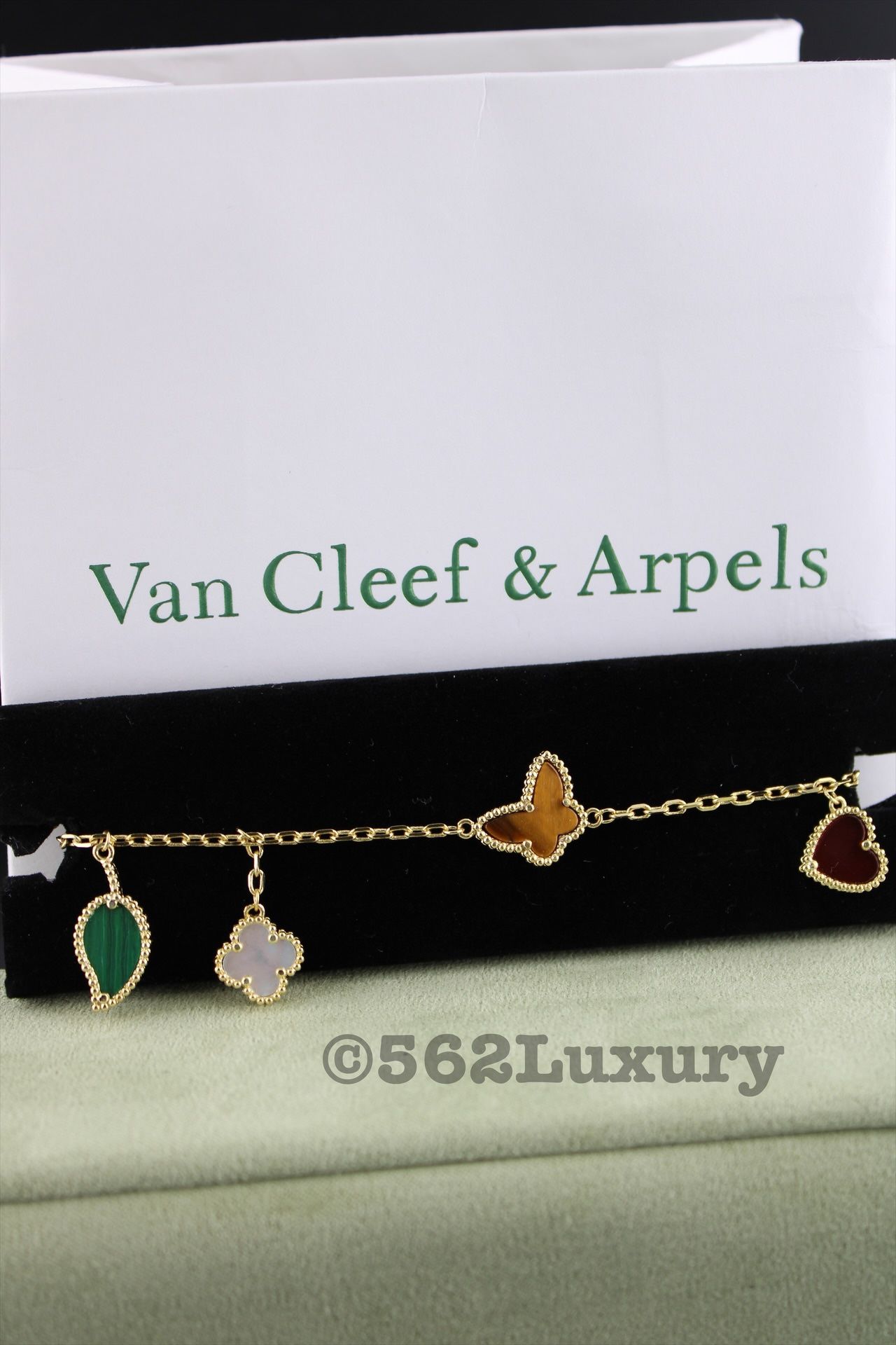 Lucky Alhambra Van Cleef Bracelet