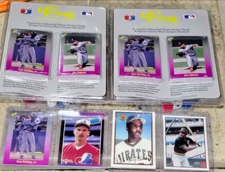 MLB Classic Baseball Card Lot with Ken Griffey Jr.