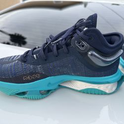 Men’s Nike Shoe Size 8