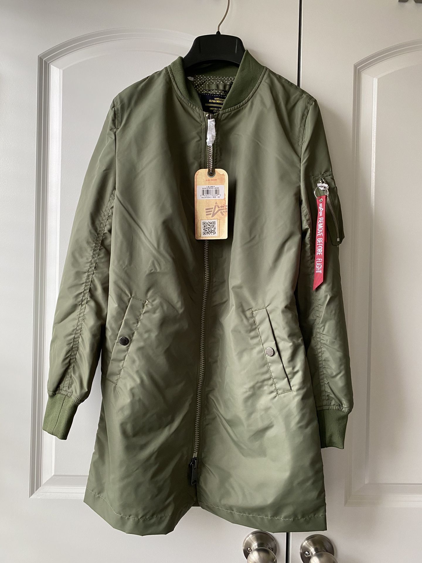 Alpha Industries L-2B Long, Sage, XS