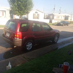 2003 Ford Escape