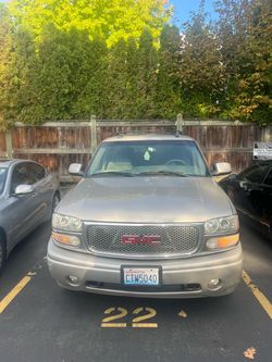 2006 GMC Yukon Denali Great Condition