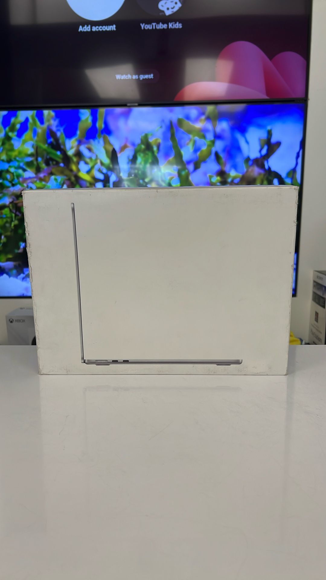 MacBook Air 13 Inch 8GB Unified Memory 256GB SSD