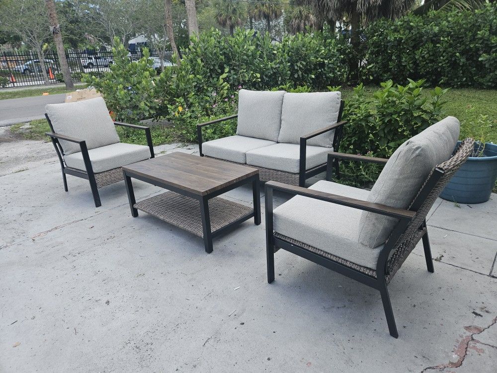 Brand New And Assembled Outdoor Patio Set