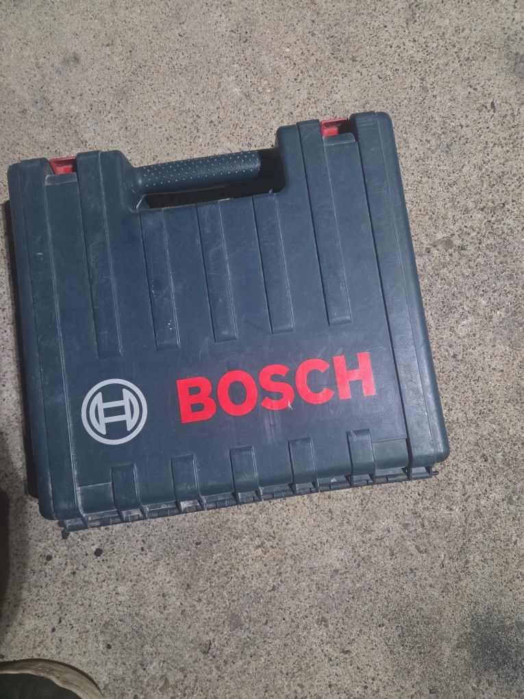 ******BOSCH Router Plus Bit Kit Only $80 !!*****