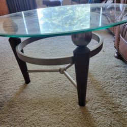 ***MODERN GLASS ROUND COFFEE TABLE***