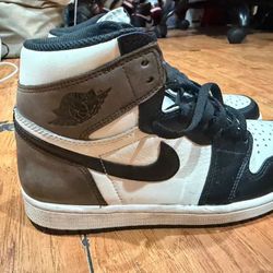 Jordan 1 Mochas