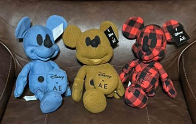3 Disney x AE Mickey Mouse