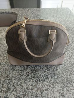 Michael Kors Purse (Authentic)