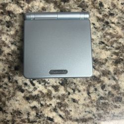 Gameboy Advance SP
