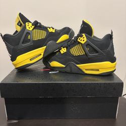 jordan 4 thunder