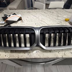 Grille BMW 330i 2025