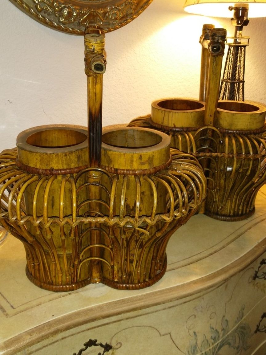 VINTAGE BASKET/ WINE HOLDER/ FLOWER VASE 1970