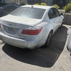Hyundai Genesis 4.6l