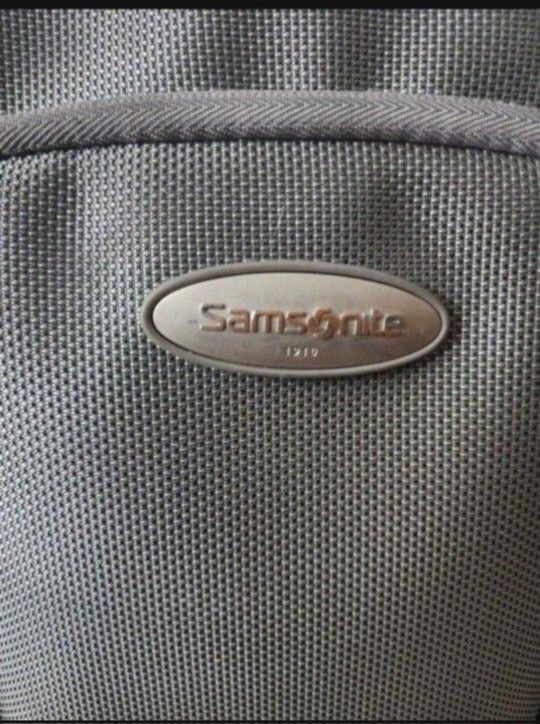Samsonite 1910 bag. This Samsonite Product has been designed in London and crafted to the highest standards that we have set and maintained since 19