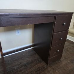 Student Small Study Desk With 3 Drawers