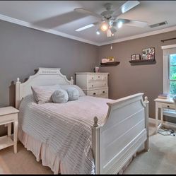 Ethan Allen Full Size Bedroom Set