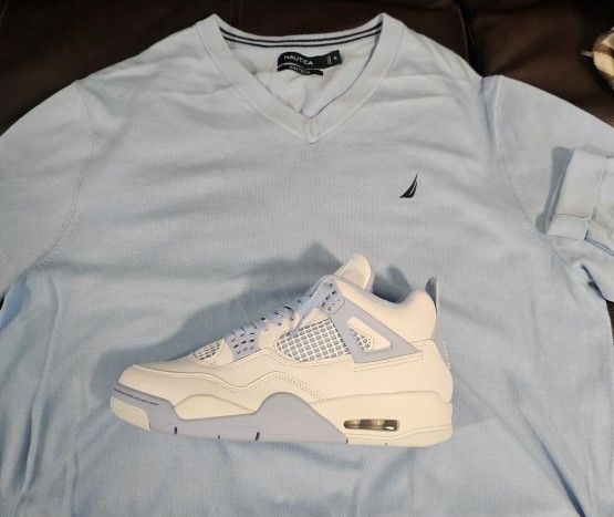 Jordan 4s "FMN" SIZE 9.5 MEN DS BRAND NEW